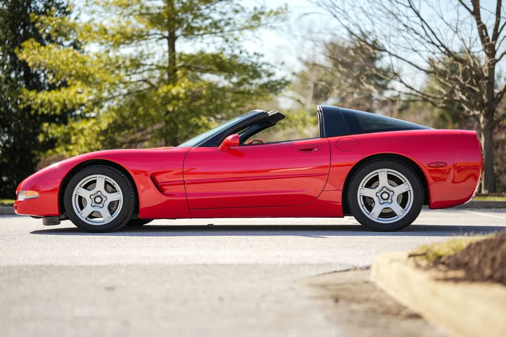 自動車 MIRA Solido Chevrolet Corvette coupe Solido 1/18